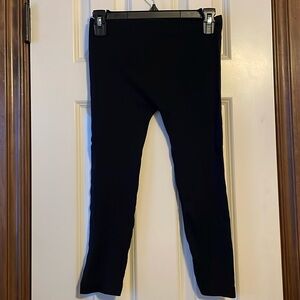 Black spandex leggings, no pockets